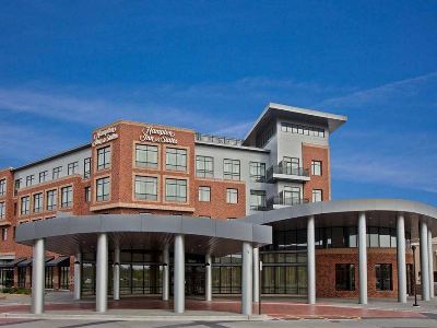Hampton & Mt. Prospect Hotel 3*