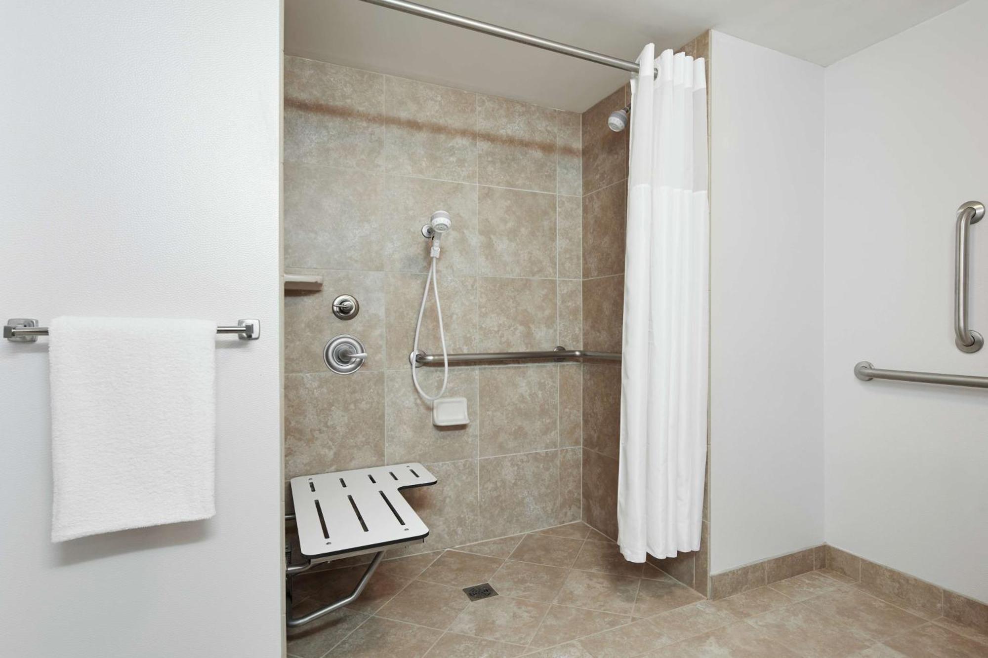 Hotel Hampton & Mt. Prospect Mount Prospect