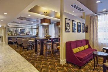 Hotel Hampton & Mt. Prospect 3*